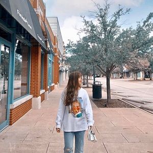 Meet your Posher, Dieu